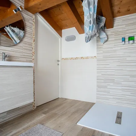 Апартаменты Casa Oliver Montecchia di Crosara